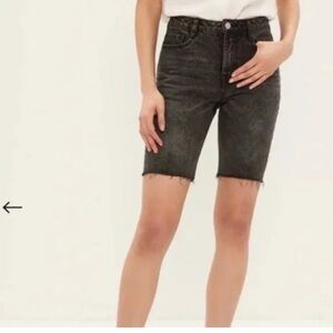 NWT Frank  and Oak Stevie Bermuda Jean Shorts High Waist Denim Black Size 25/2